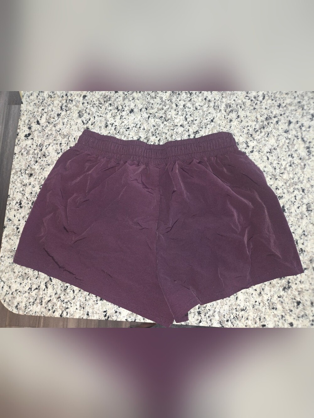 Gymshark Buckle Waisted Shorts Plum Brown - Picture 3 of 3